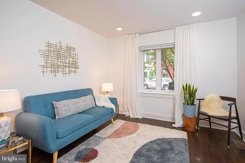 2123 Christian St #1, Philadelphia, PA 19146