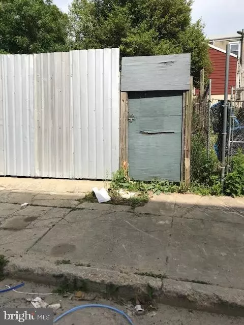 1713 N Orianna St, Philadelphia, PA 19122