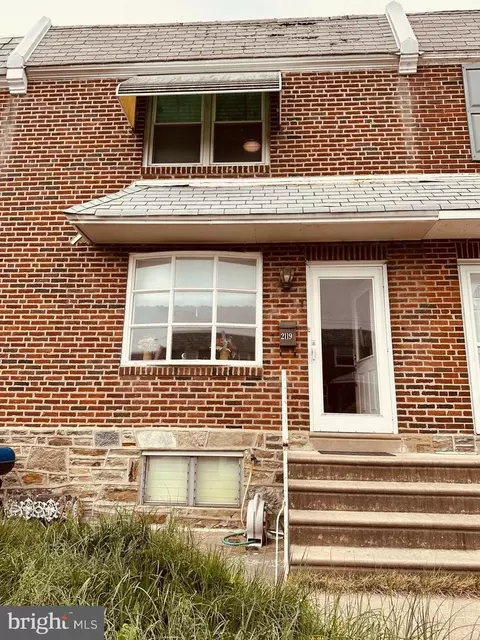 2119 Lardner St, Philadelphia, PA 19149
