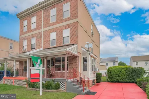 1905 W Master St, Philadelphia, PA 19121