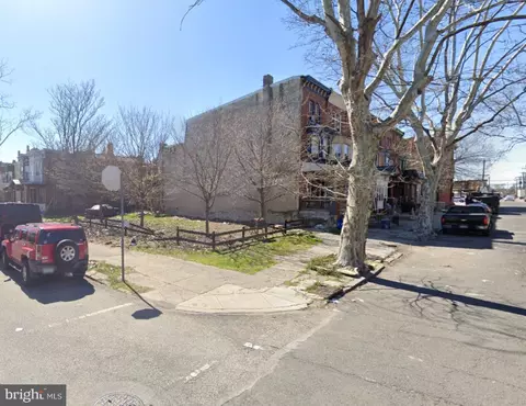 1326 W Pike St, Philadelphia, PA 19140