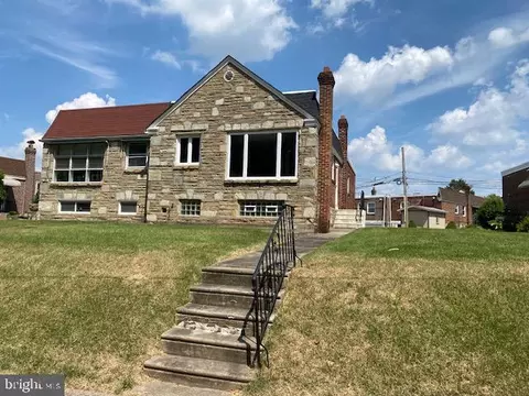 8817 Winchester Ave, Philadelphia, PA 19115