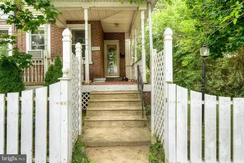8019 Elberon Ave, Philadelphia, PA 19111