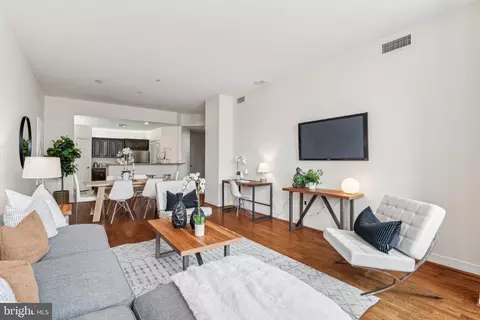 1600 18 Arch St #1119, Philadelphia, PA 19103