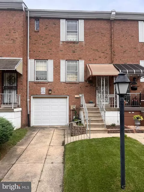 8009 Buist Ave, Philadelphia, PA 19153