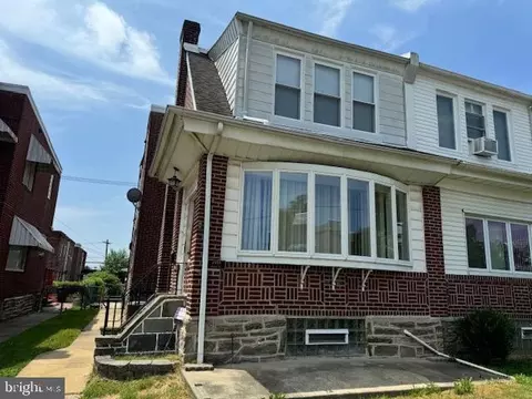 2350 Ripley St, Philadelphia, PA 19152