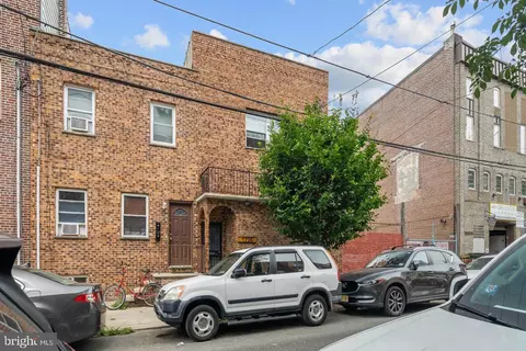 1226 S 8th St, Philadelphia, PA 19147
