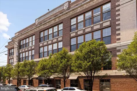 1201 Fitzwater St #305, Philadelphia, PA 19147