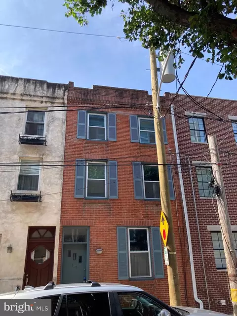 920 Montrose St, Philadelphia, PA 19147