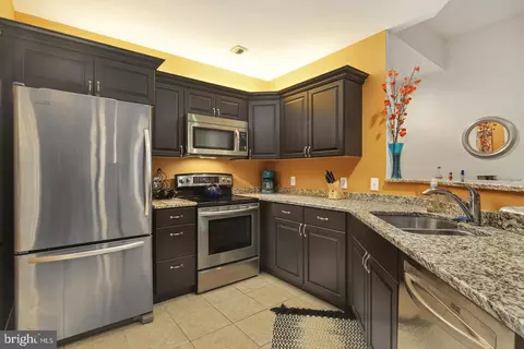 1600 18 Arch St #916, Philadelphia, PA 19103