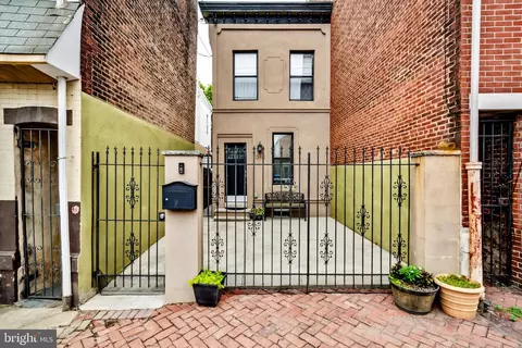 1340 Marlborough St, Philadelphia, PA 19125