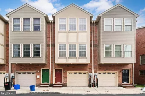 635 Dupont St #C, Philadelphia, PA 19128