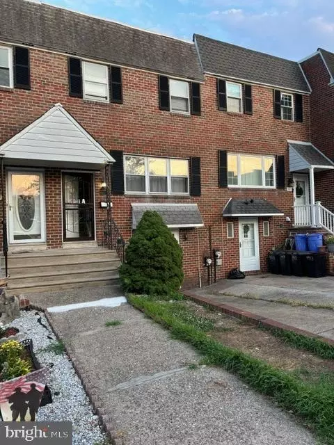 9915 Lackland Dr, Philadelphia, PA 19114