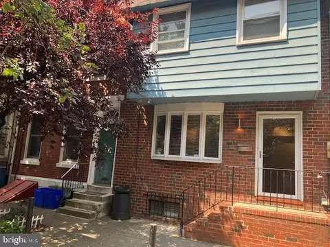 804 S Warnock St, Philadelphia, PA 19147