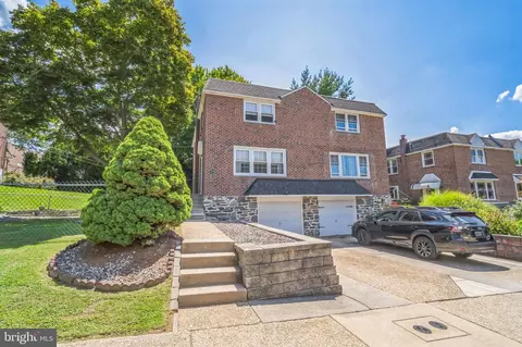 734 Claire Rd, Philadelphia, PA 19128
