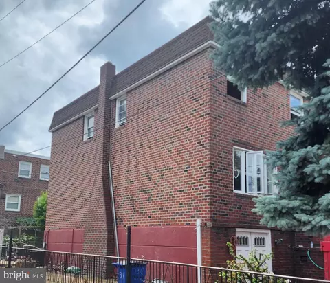 730 Bigler St, Philadelphia, PA 19148