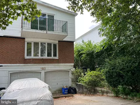 460 Parlin St, Philadelphia, PA 19116