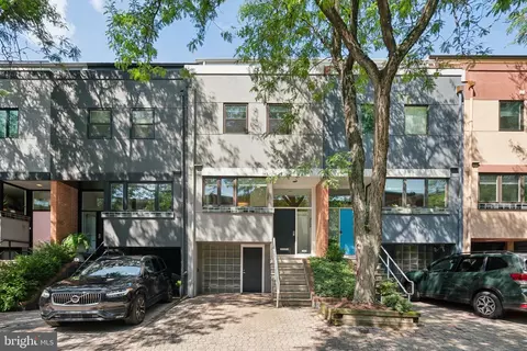 822 N Newkirk St, Philadelphia, PA 19130