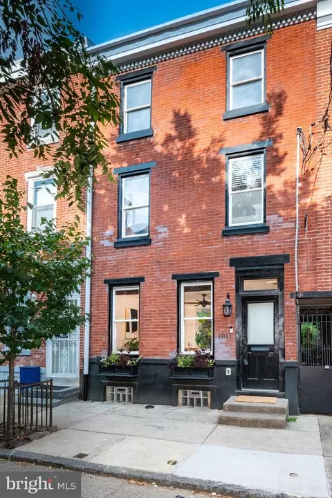 1011 N Randolph St, Philadelphia, PA 19123