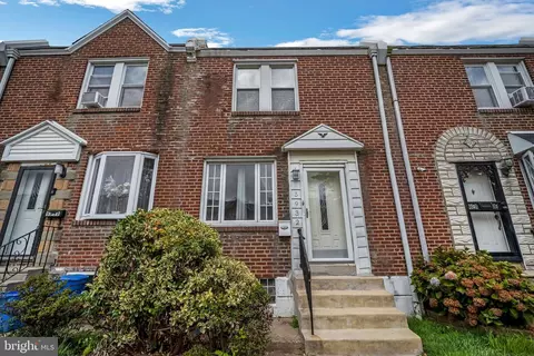 5932 Crystal St, Philadelphia, PA 19120