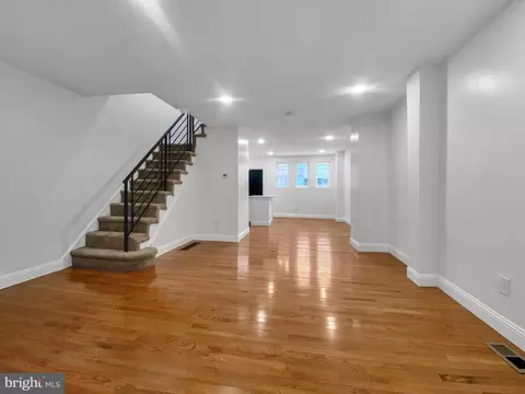 55 E Montana St, Philadelphia, PA 19119