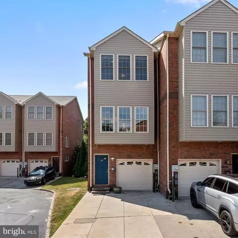 635 Dupont St #M, Philadelphia, PA 19128