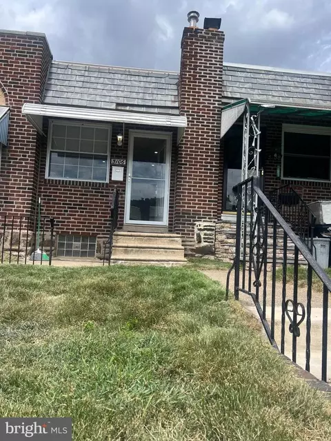 5106 Walker St, Philadelphia, PA 19124