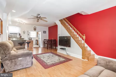 2406 S 4th St, Philadelphia, PA 19148