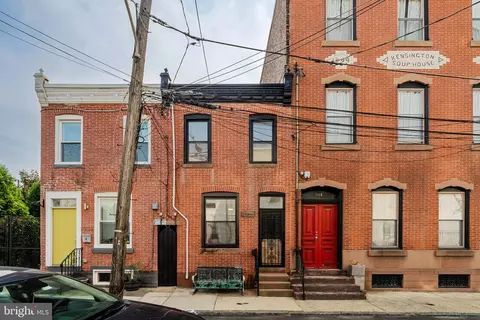 1034 Crease St, Philadelphia, PA 19125