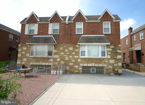 2320 Vista St, Philadelphia, PA 19152
