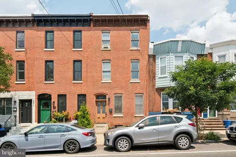 2607 Christian St, Philadelphia, PA 19146
