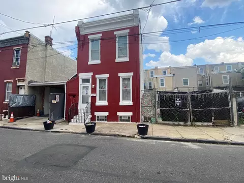 2023 N Leithgow St, Philadelphia, PA 19122