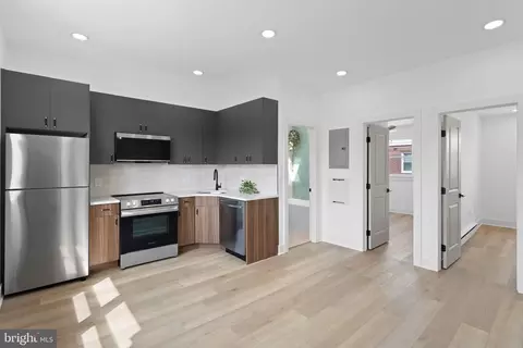 1829 S Newkirk St, Philadelphia, PA 19145