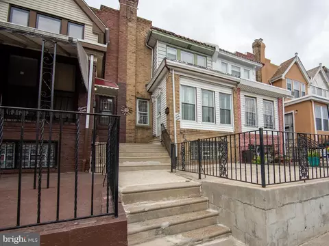 764 Herkness St, Philadelphia, PA 19124