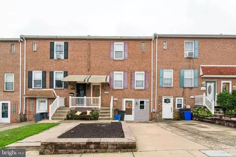 4239 Chalfont Pl, Philadelphia, PA 19154