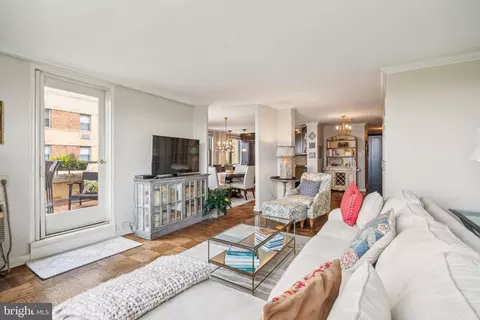 2601 Pennsylvania Ave #1123, Philadelphia, PA 19130