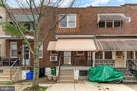 2827 S Smedley St, Philadelphia, PA 19145