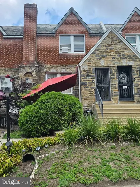 5959 Upland Way, Philadelphia, PA 19131