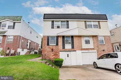 3834 Greenacres Rd, Philadelphia, PA 19154