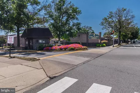 60203 Delaire Landing Rd #203, Philadelphia, PA 19114