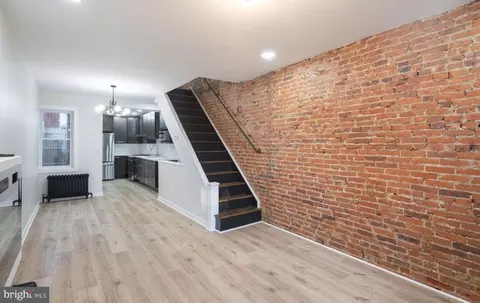 125 W Dauphin St, Philadelphia, PA 19133