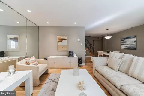 716 S Colorado St #B, Philadelphia, PA 19146