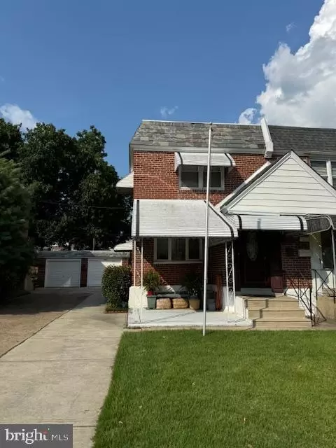 1921 Tustin St, Philadelphia, PA 19152