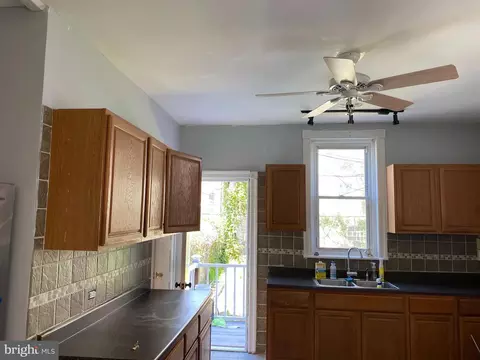 5405 Whitby Ave, Philadelphia, PA 19143