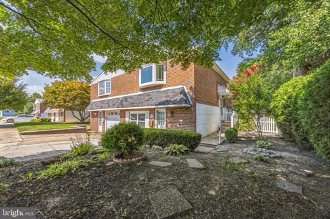 1235 Herschel Rd, Philadelphia, PA 19116