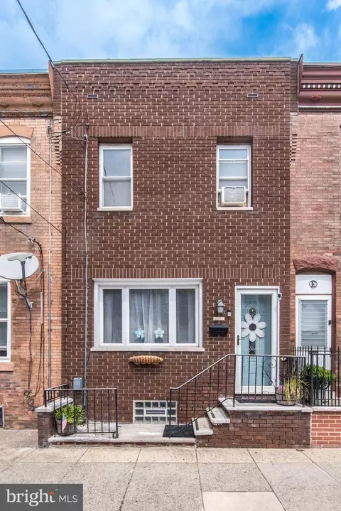 2443 E Indiana Ave, Philadelphia, PA 19134