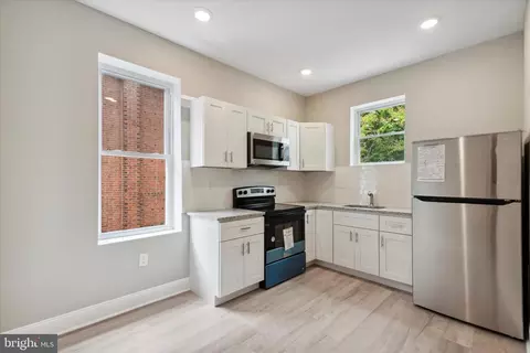 832 Wynnewood Rd, Philadelphia, PA 19151