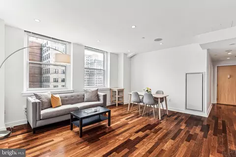 111 S 15th St #2105, Philadelphia, PA 19102