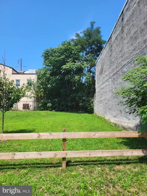 3809 Reno St, Philadelphia, PA 19104