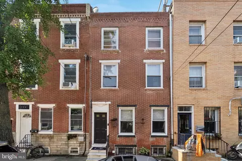726 Earp St, Philadelphia, PA 19147